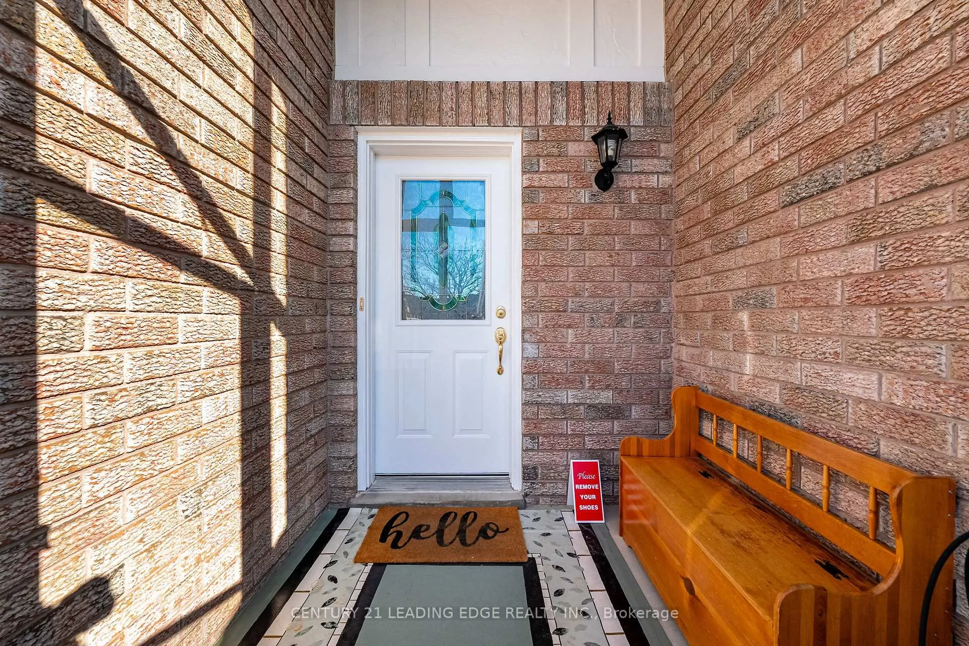 Photo 7 of 308 Sparrow Circle, Pickering, Highbush — HOMEH