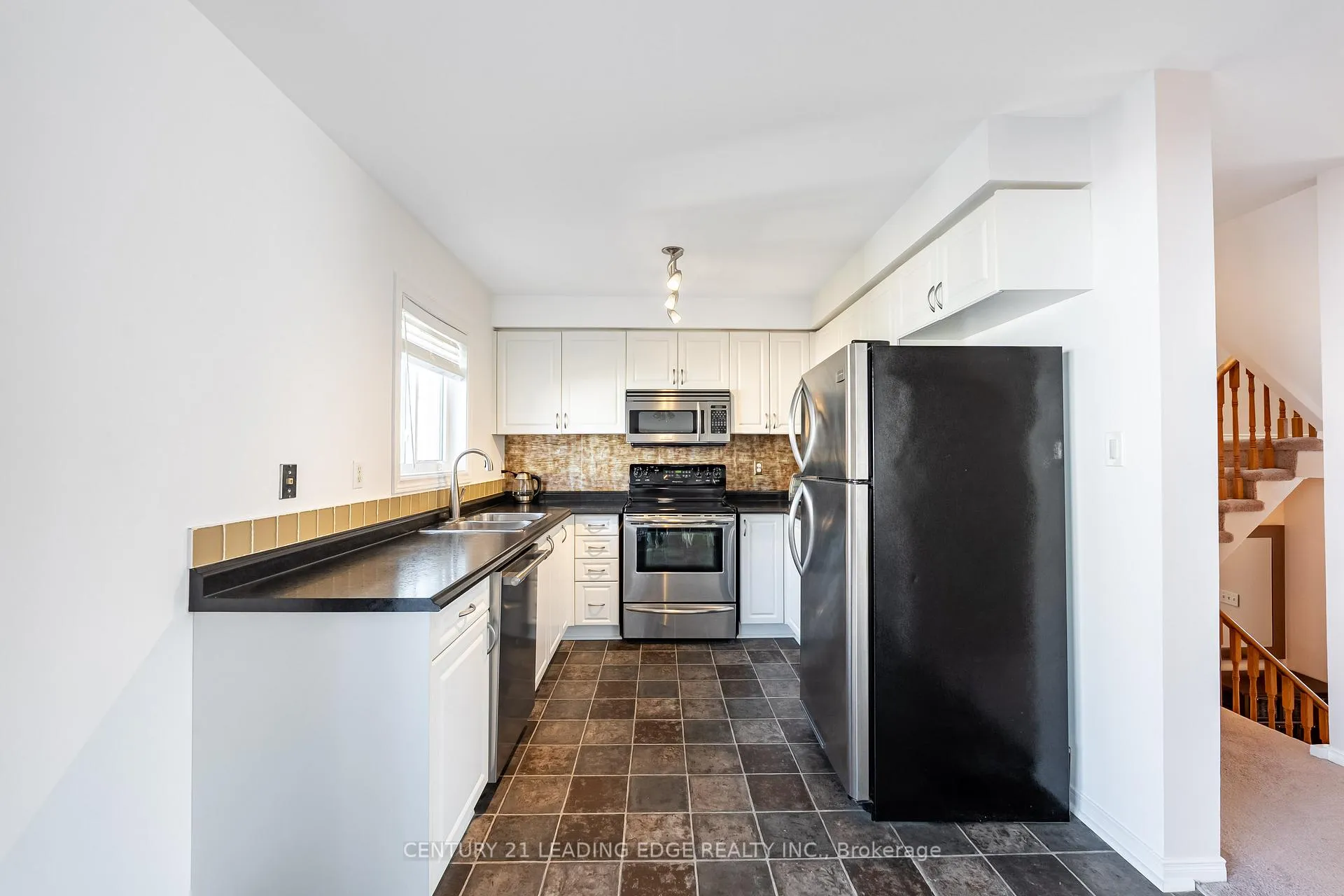 Photo 19 of 308 Sparrow Circle, Pickering, Highbush — HOMEH