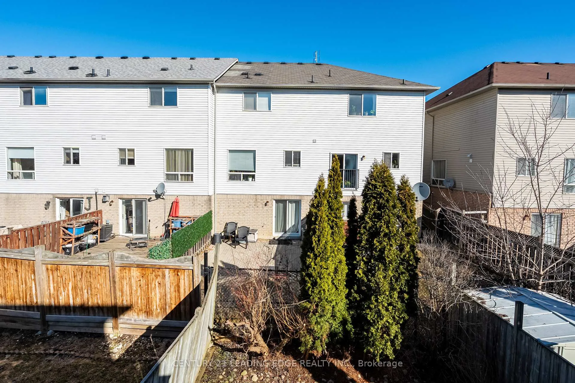 Photo 24 of 308 Sparrow Circle, Pickering, Highbush — HOMEH
