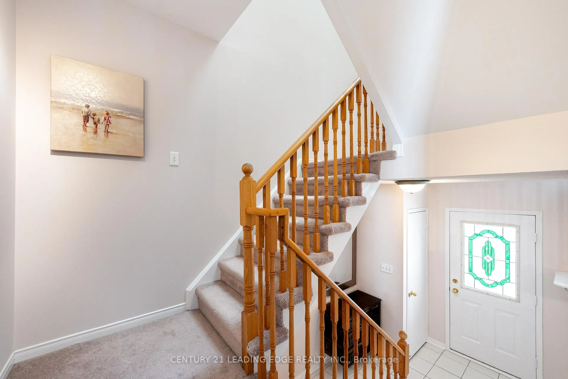Photo 26 of 308 Sparrow Circle, Pickering, Highbush — HOMEH