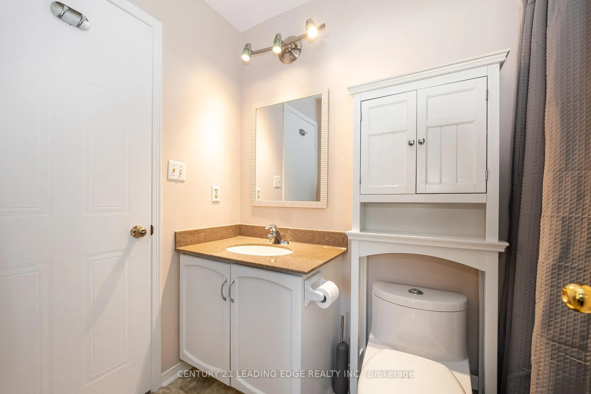 Photo 29 of 308 Sparrow Circle, Pickering, Highbush — HOMEH