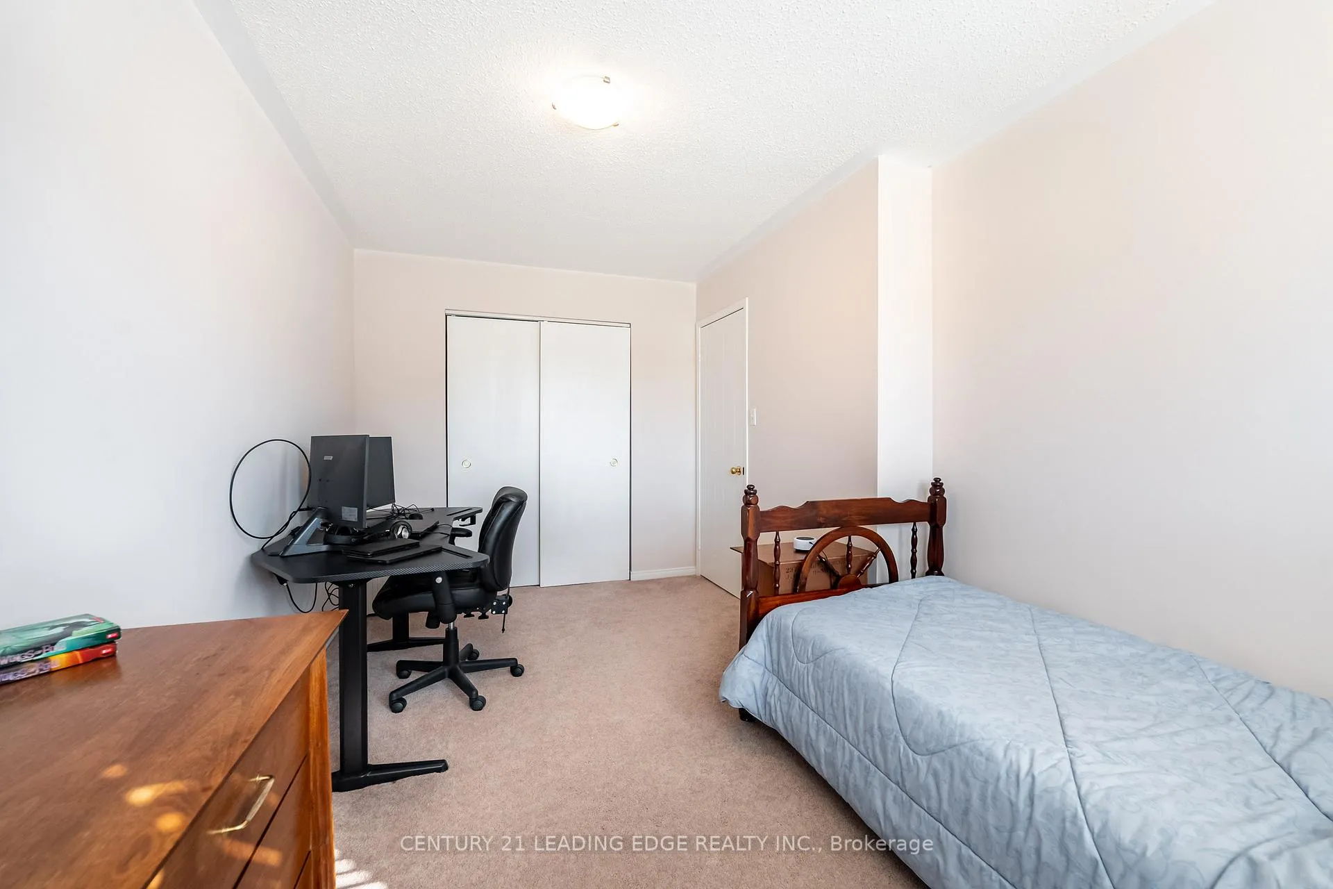 Photo 32 of 308 Sparrow Circle, Pickering, Highbush — HOMEH