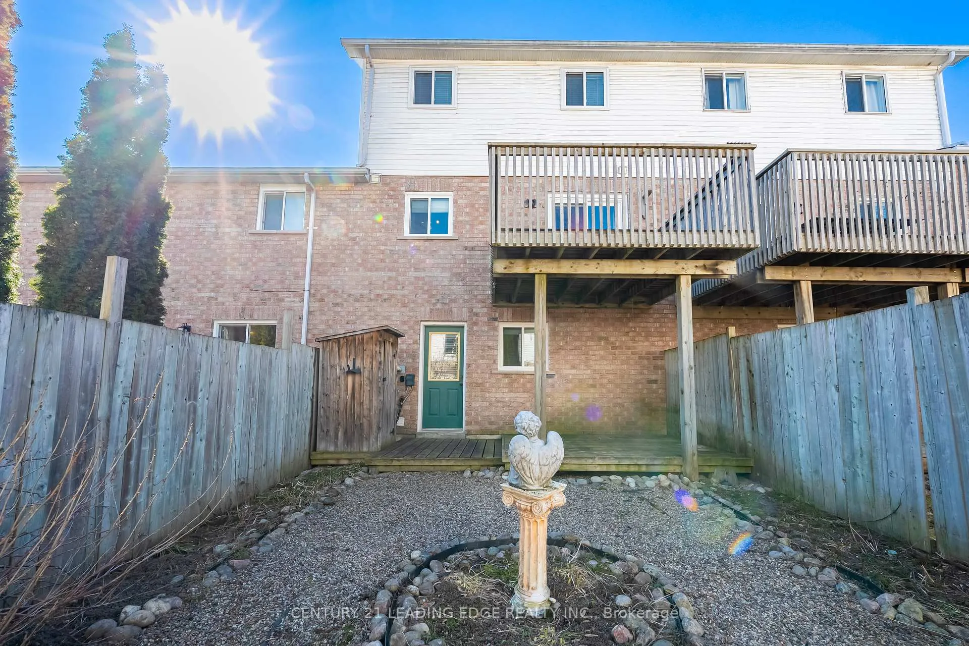 Photo 43 of 308 Sparrow Circle, Pickering, Highbush — HOMEH