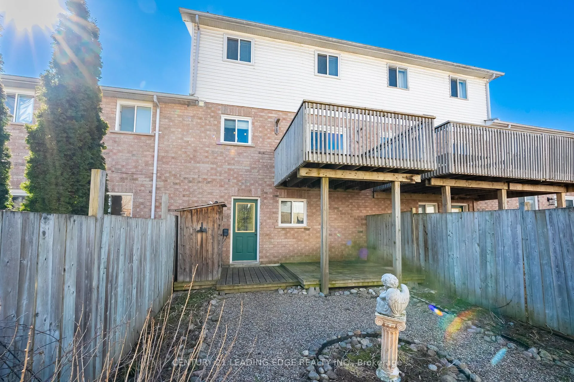 Photo 44 of 308 Sparrow Circle, Pickering, Highbush — HOMEH