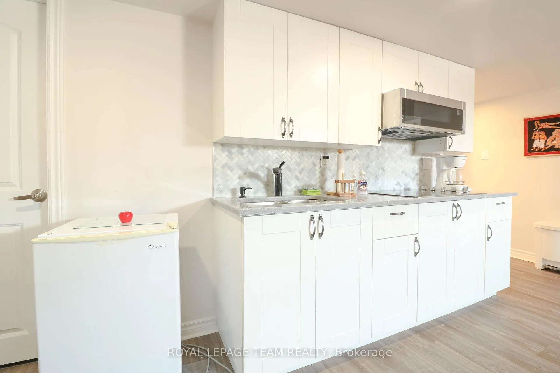 Photo 8 of 626 Albion Falls Drive, Ottawa, Barrhaven - Heritage Park — HOMEH