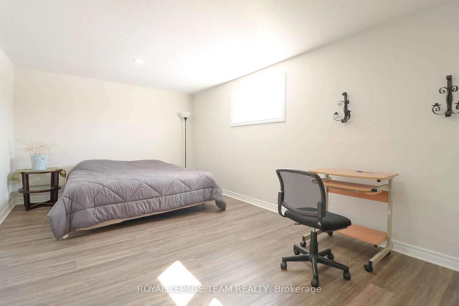 Photo 10 of 626 Albion Falls Drive, Ottawa, Barrhaven - Heritage Park — HOMEH