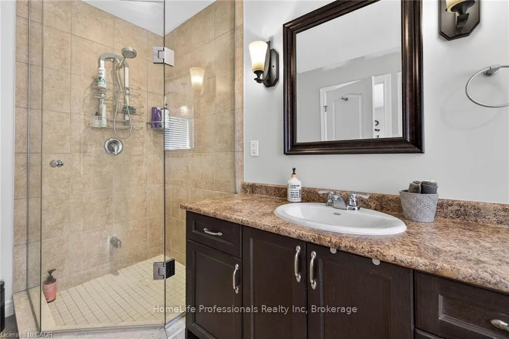 Photo 32 of 80 Summerberry Way, Hamilton, Sheldon — HOMEH