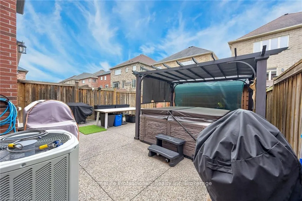Photo 46 of 80 Summerberry Way, Hamilton, Sheldon — HOMEH