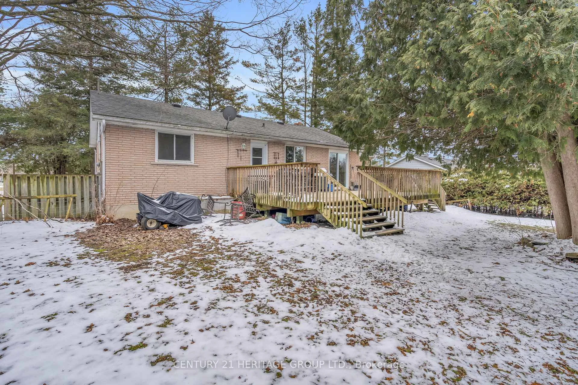 Photo 25 of 50 Main Street, Georgina, Pefferlaw — HOMEH