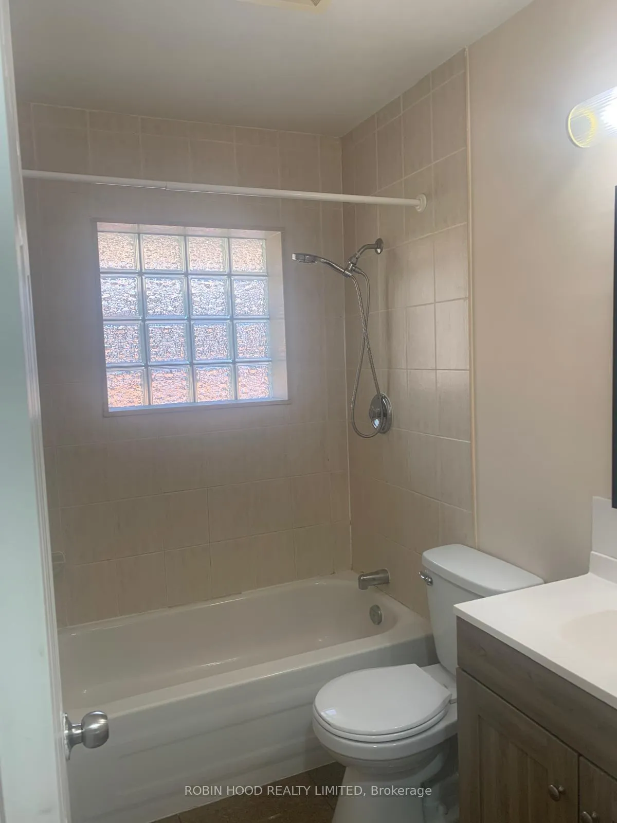 Photo 12 of Unit Main, 63 Pachino Boulevard, Scarborough, Wexford-Maryvale — HOMEH