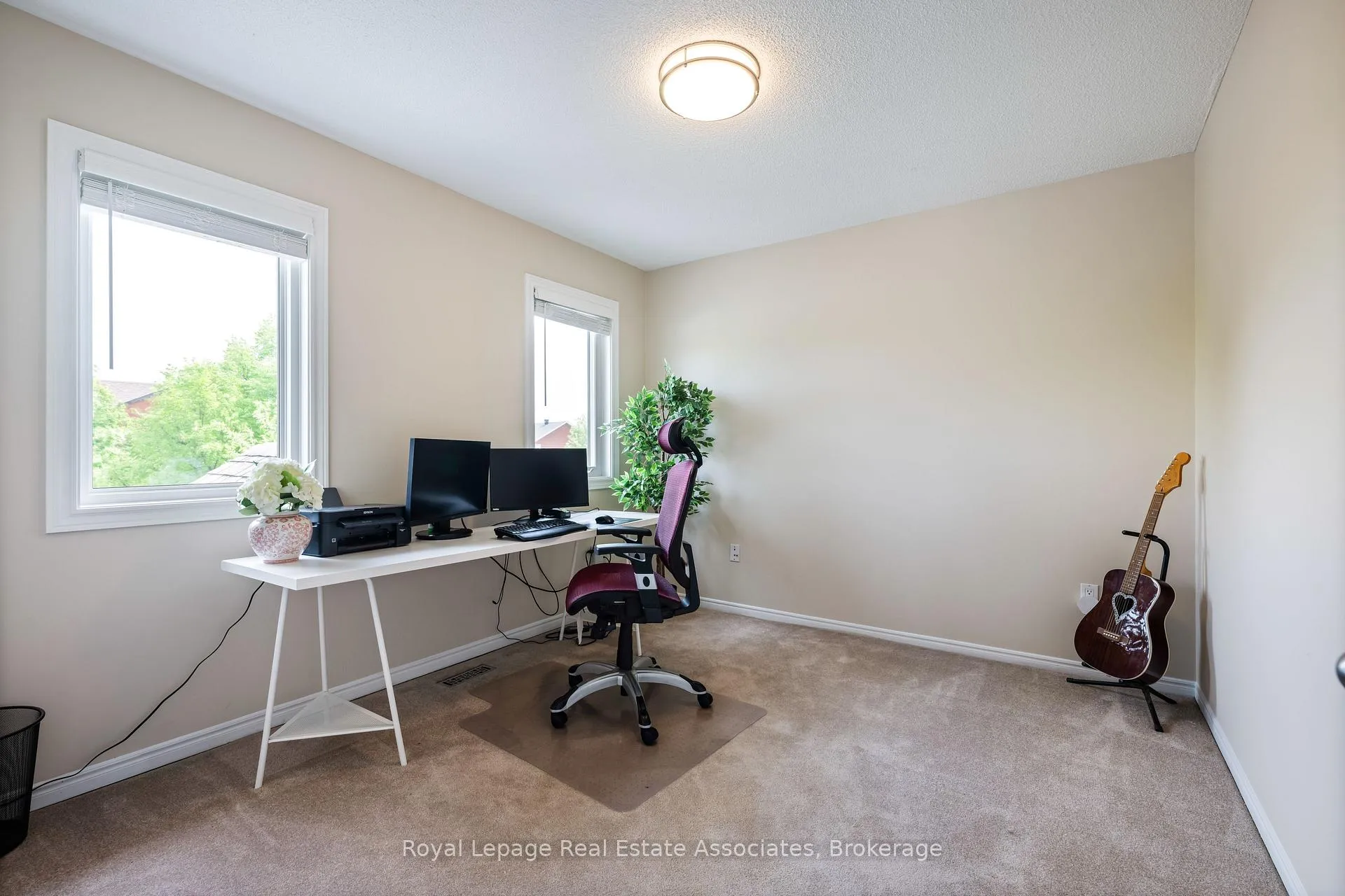 Photo 26 of 7 Nixon Crescent, Halton Hills, Georgetown — HOMEH