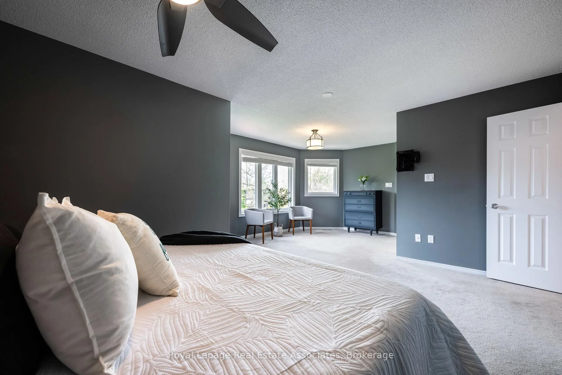 Photo 32 of 7 Nixon Crescent, Halton Hills, Georgetown — HOMEH