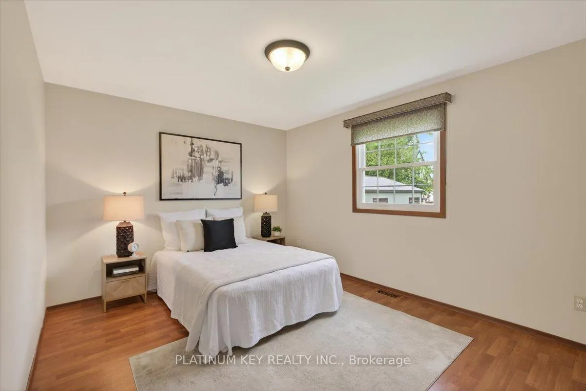 Photo 11 of 6460 Longwoods Road, Strathroy-Caradoc, Melbourne — HOMEH