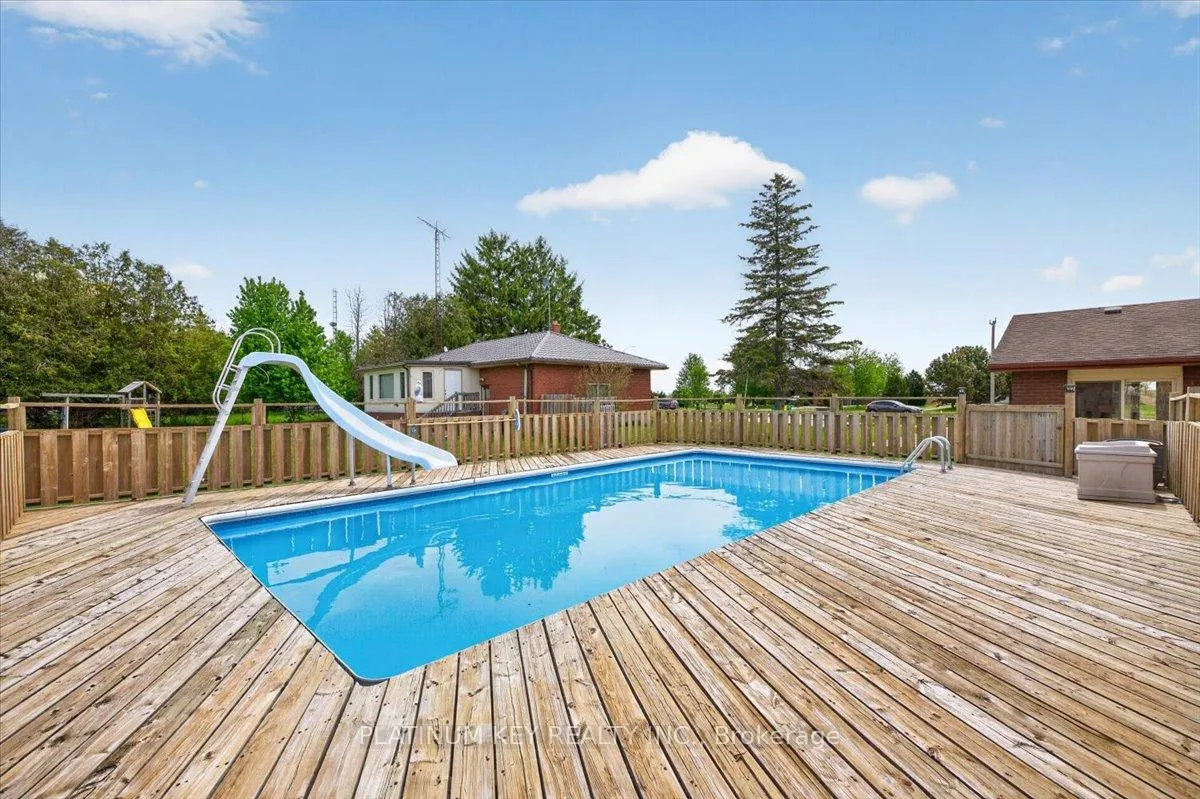 Photo 23 of 6460 Longwoods Road, Strathroy-Caradoc, Melbourne — HOMEH
