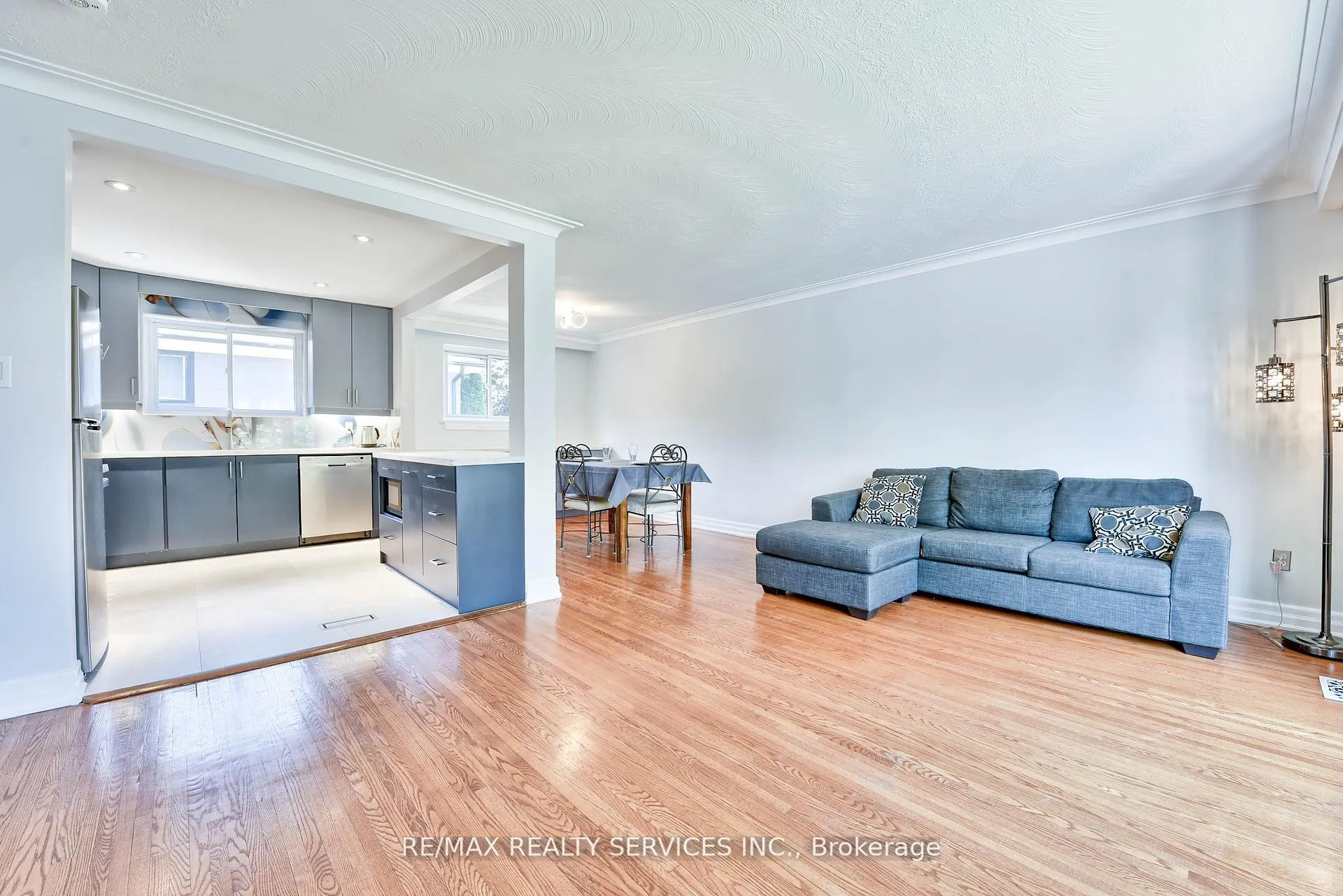 Photo 7 of 23 Windermere Court, Brampton, Northwood Park — HOMEH