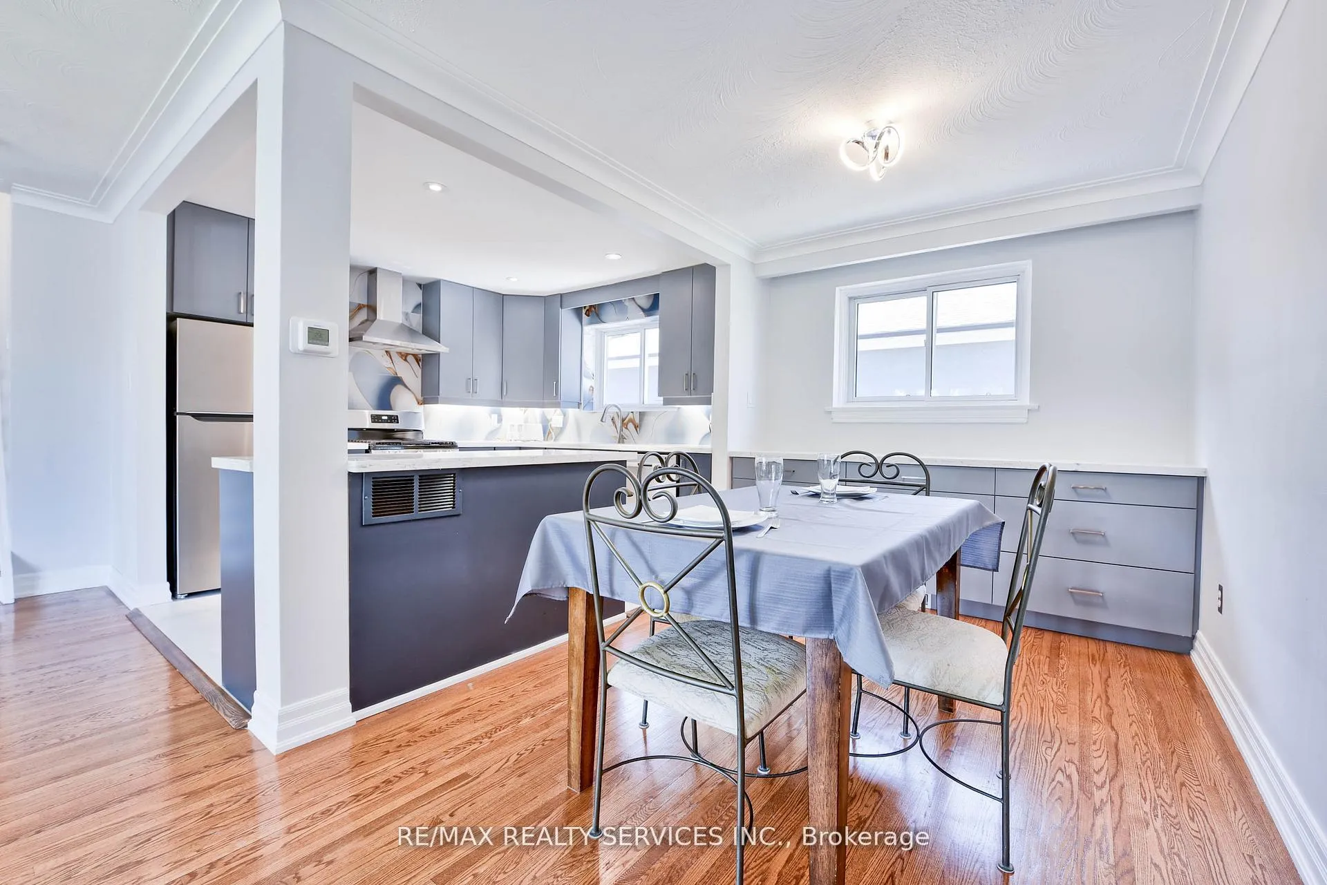 Photo 9 of 23 Windermere Court, Brampton, Northwood Park — HOMEH
