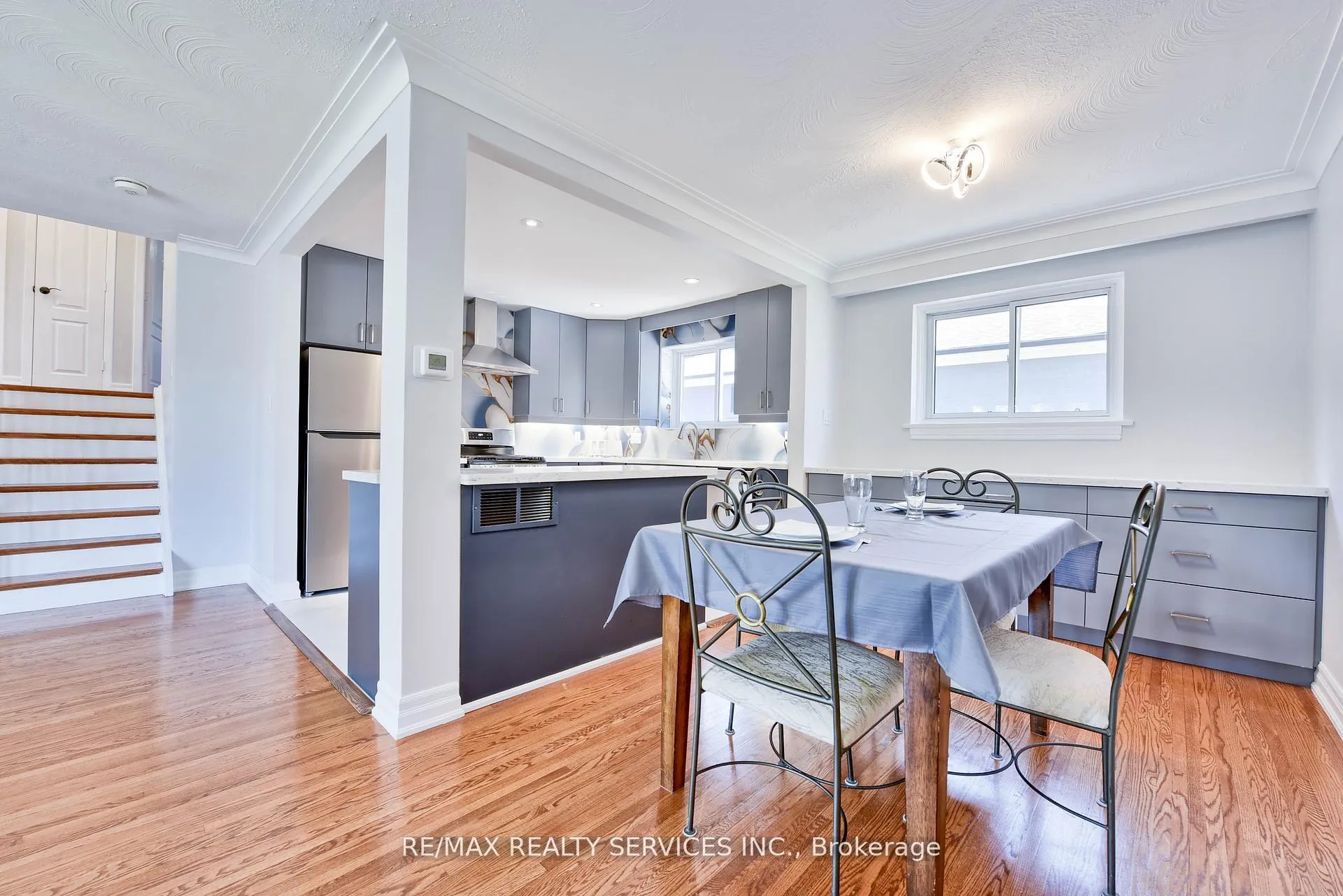 Photo 10 of 23 Windermere Court, Brampton, Northwood Park — HOMEH