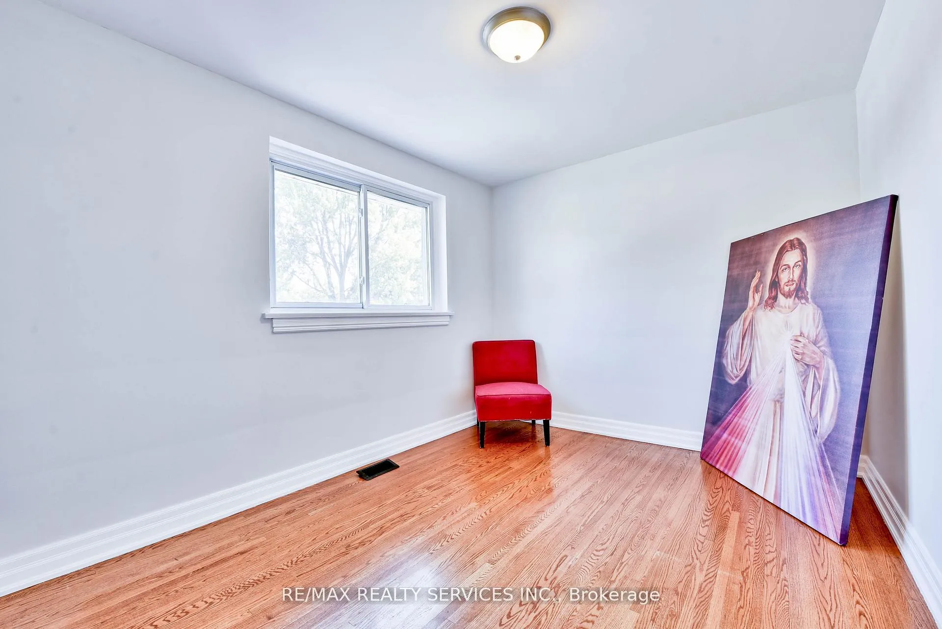 Photo 17 of 23 Windermere Court, Brampton, Northwood Park — HOMEH