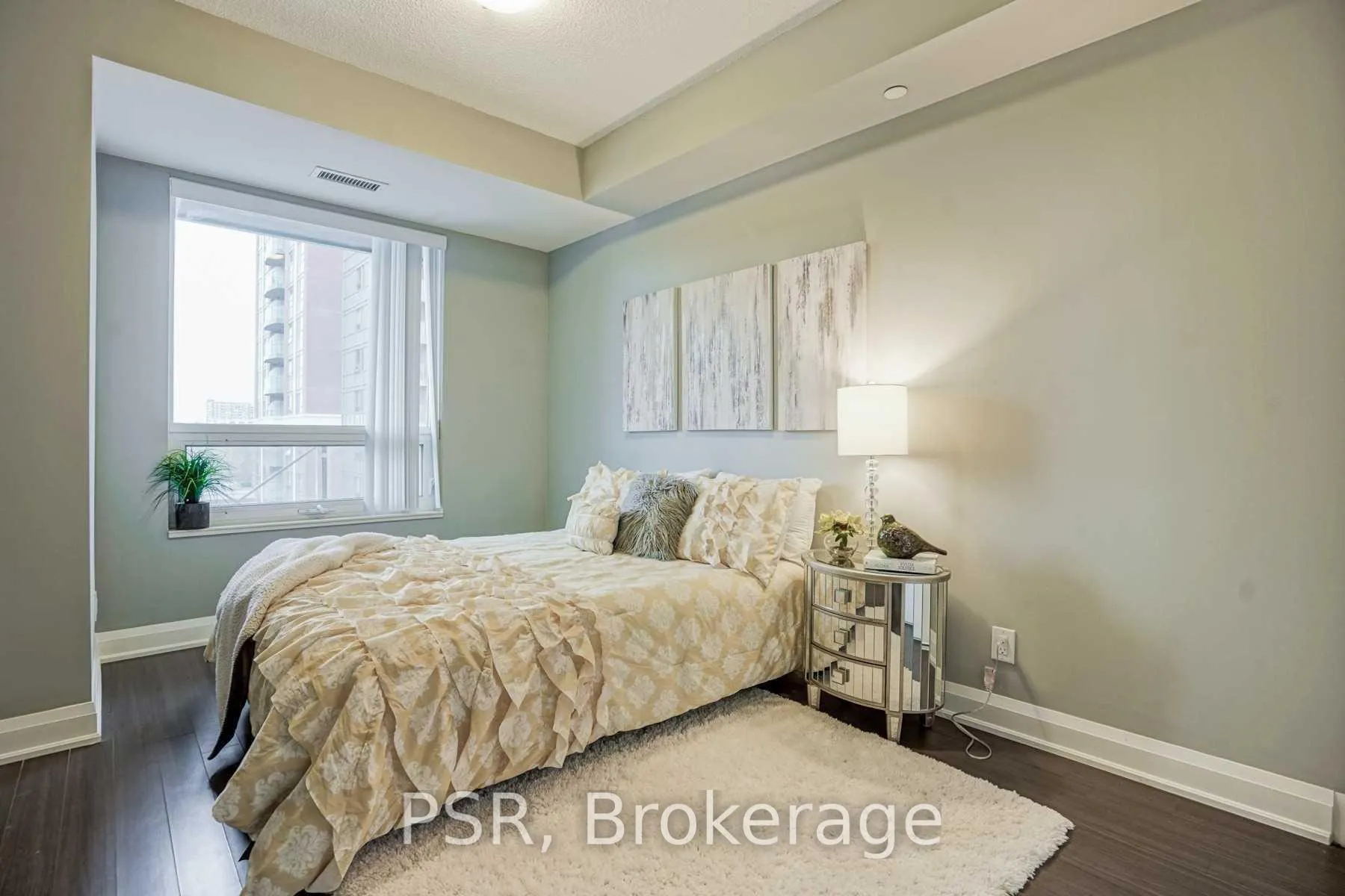 Photo 8 of Unit 605, 8228 Birchmount Street, Markham, Unionville — HOMEH