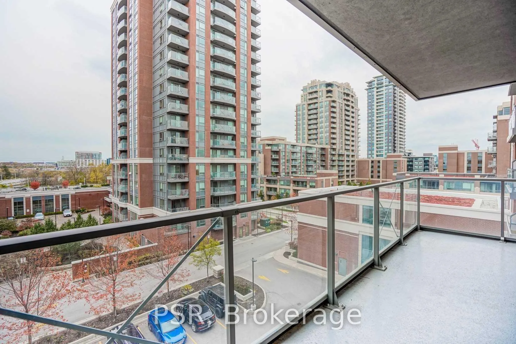 Photo 12 of Unit 605, 8228 Birchmount Street, Markham, Unionville — HOMEH