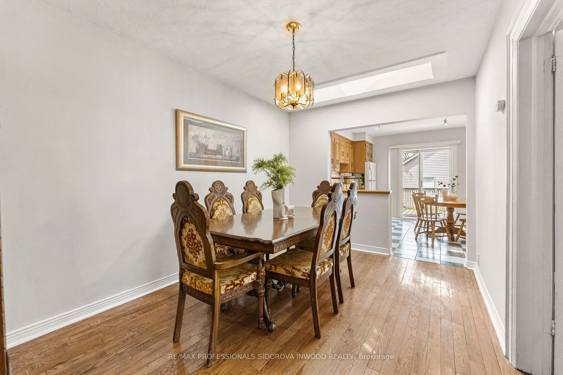 Photo 13 of 580 Willard Avenue, Toronto, Runnymede-Bloor West Village — HOMEH