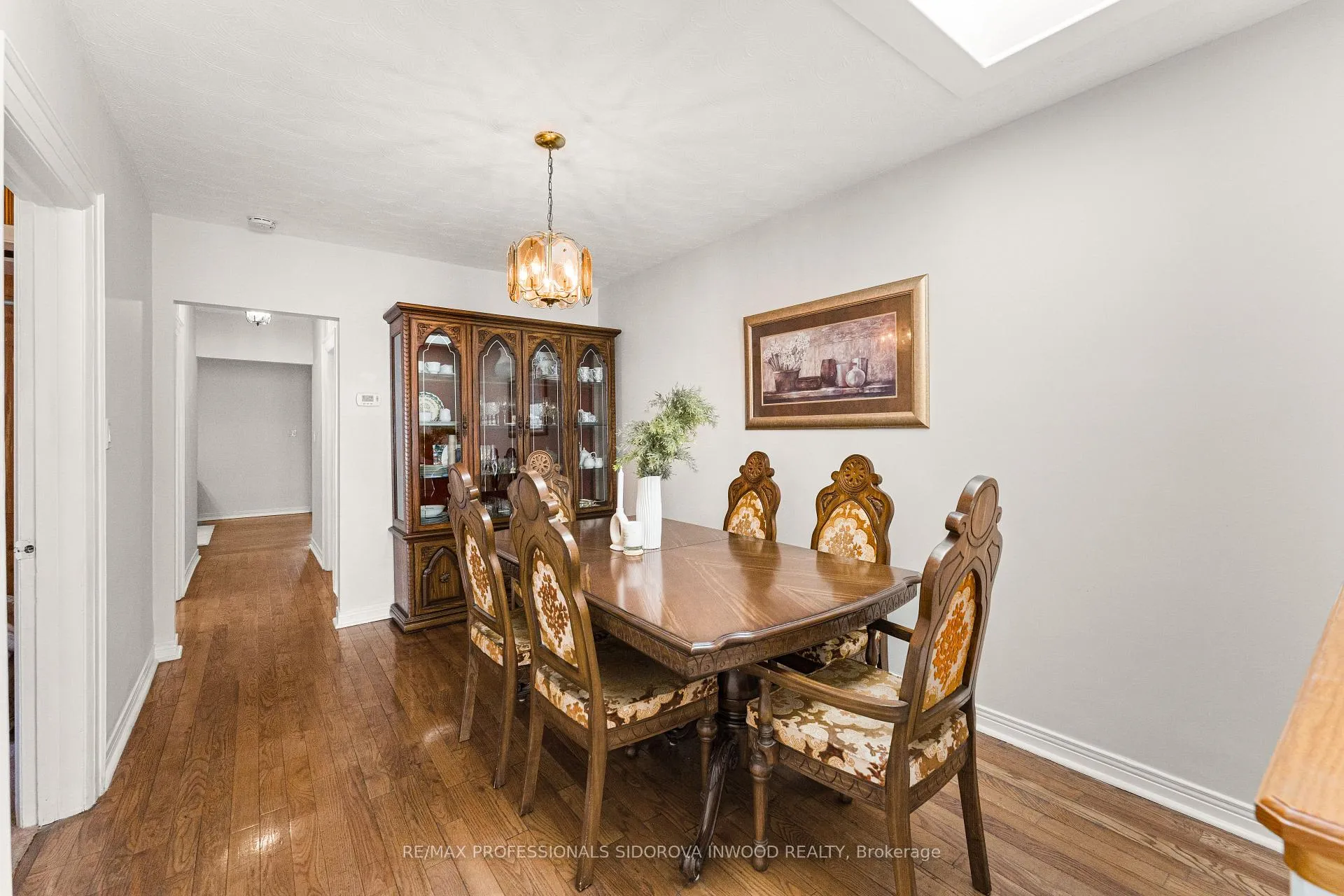 Photo 15 of 580 Willard Avenue, Toronto, Runnymede-Bloor West Village — HOMEH