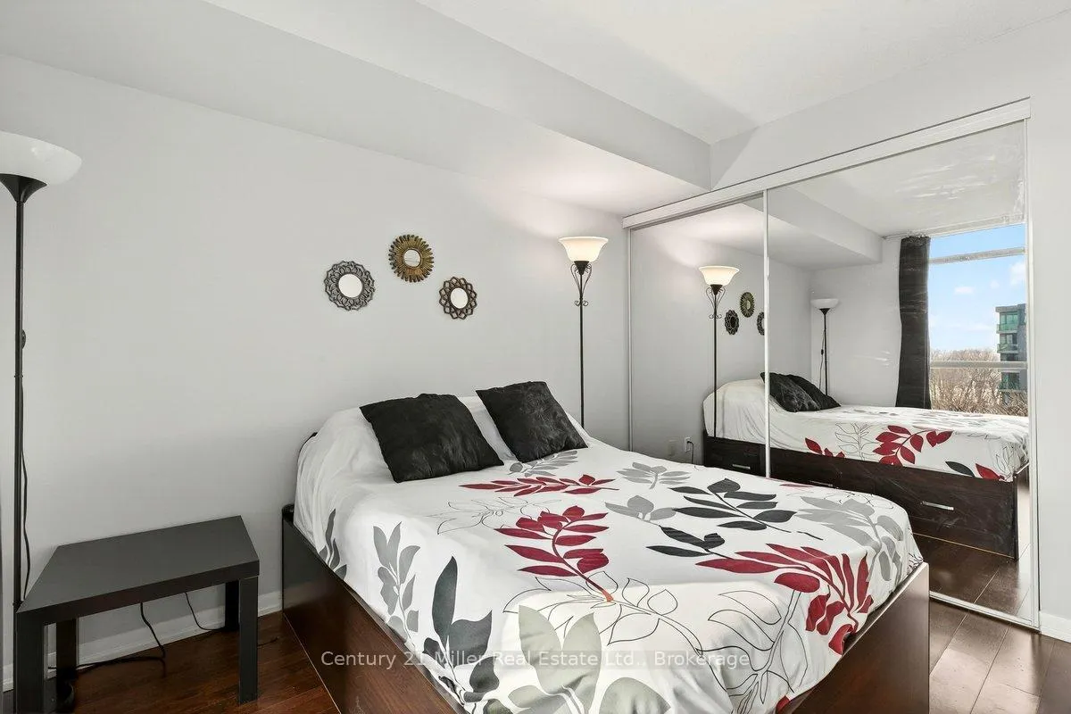 Photo 19 of Unit 562, 209 Fort York Boulevard, Toronto, Niagara — HOMEH
