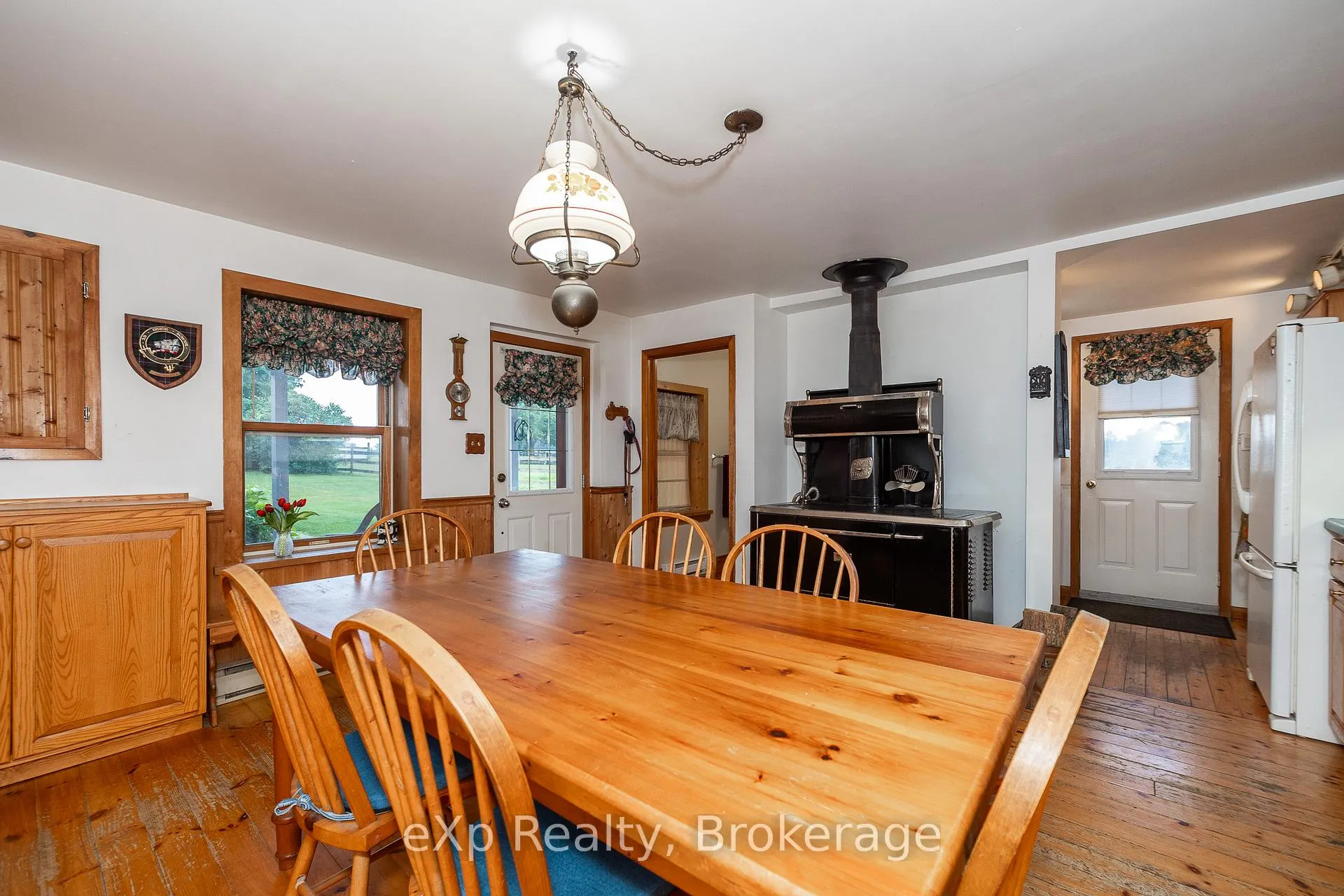 Photo 5 of 116826 Grey Road 3, Chatsworth — HOMEH