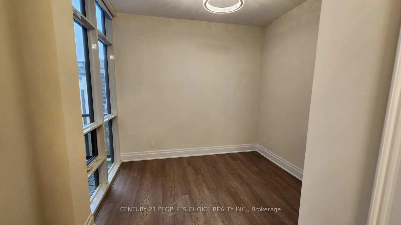 Photo 6 of Unit PH03, 9075 Jane Street, Vaughan, Concord — HOMEH