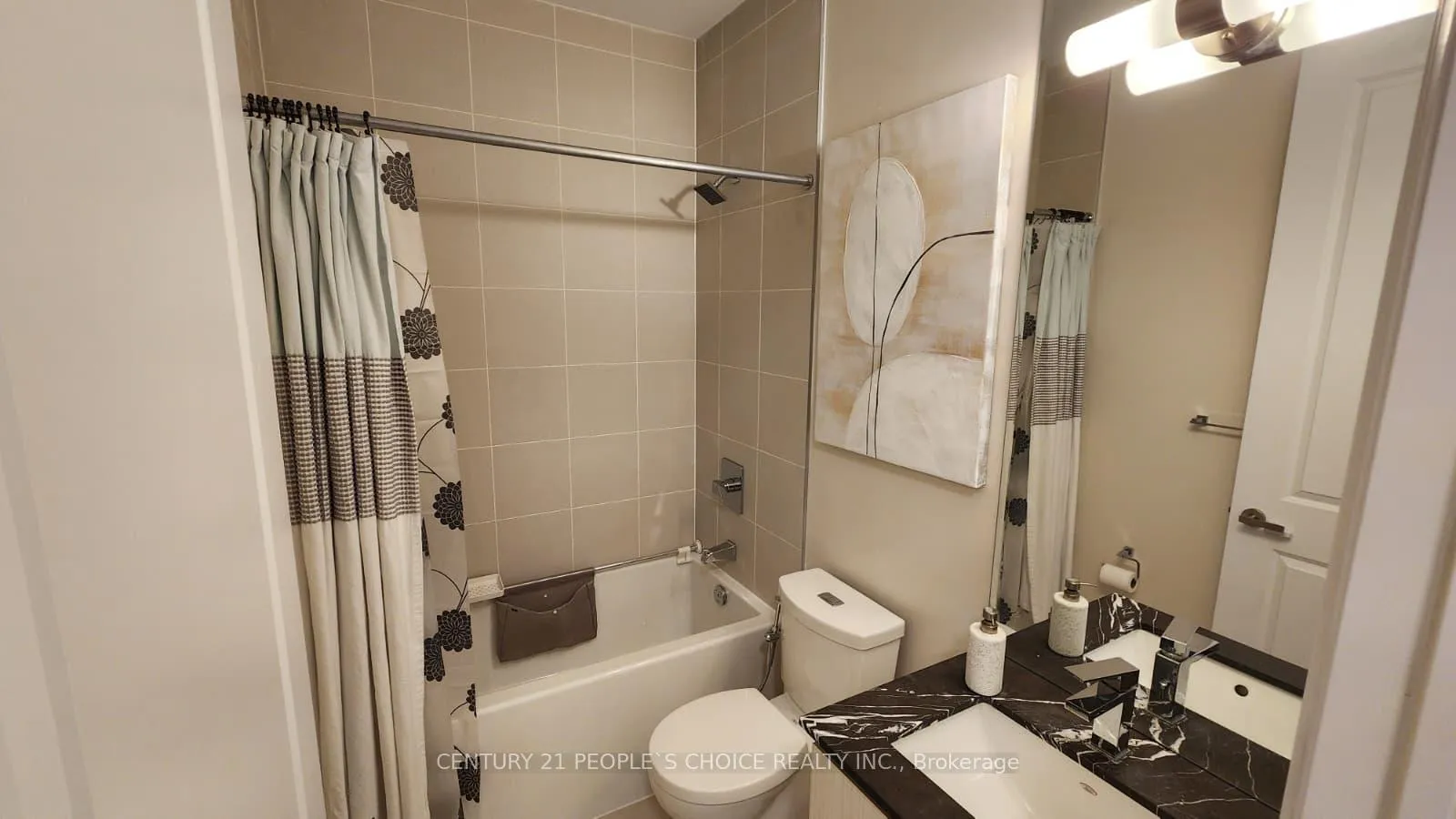 Photo 13 of Unit PH03, 9075 Jane Street, Vaughan, Concord — HOMEH