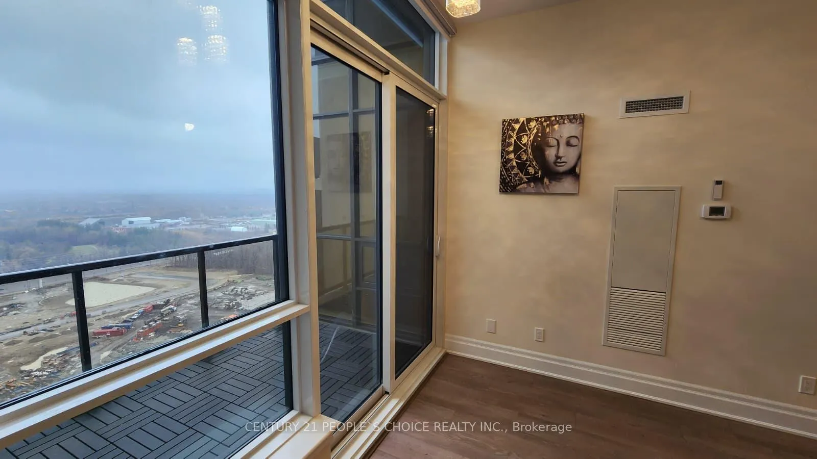 Photo 17 of Unit PH03, 9075 Jane Street, Vaughan, Concord — HOMEH