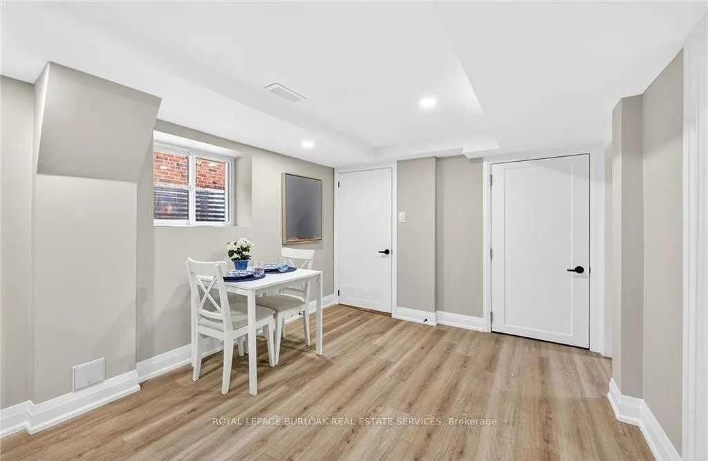 Photo 8 of Unit Lower, 150 Brucedale Avenue E, Hamilton, Centremount — HOMEH