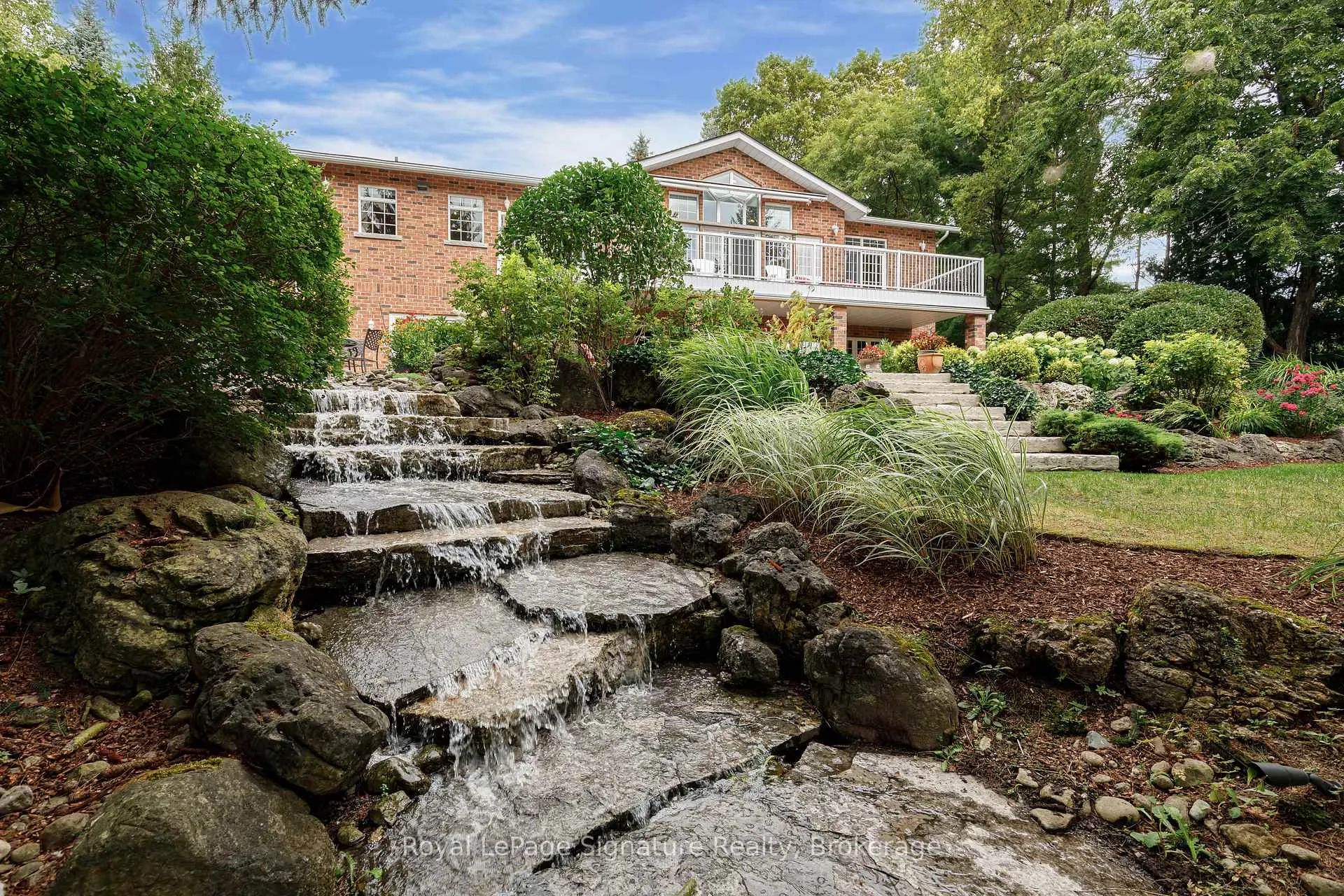 Photo 1 of 180 Russell Street E, Blue Mountains — HOMEH
