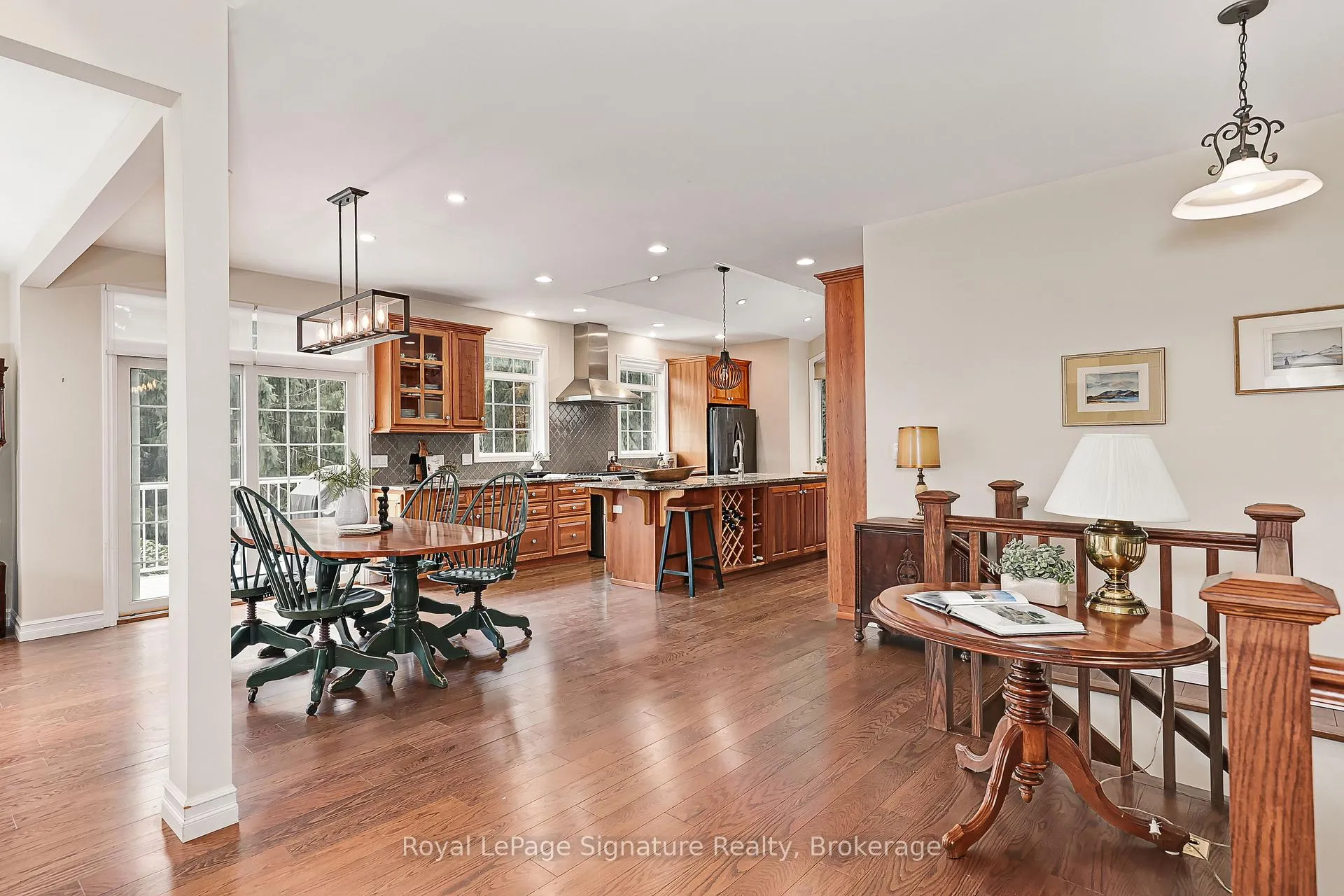 Photo 5 of 180 Russell Street E, Blue Mountains — HOMEH