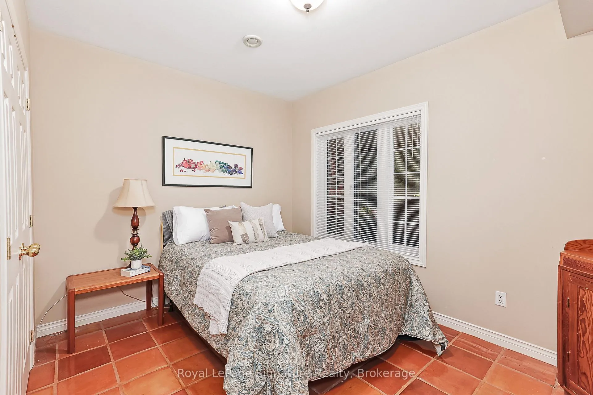 Photo 20 of 180 Russell Street E, Blue Mountains — HOMEH