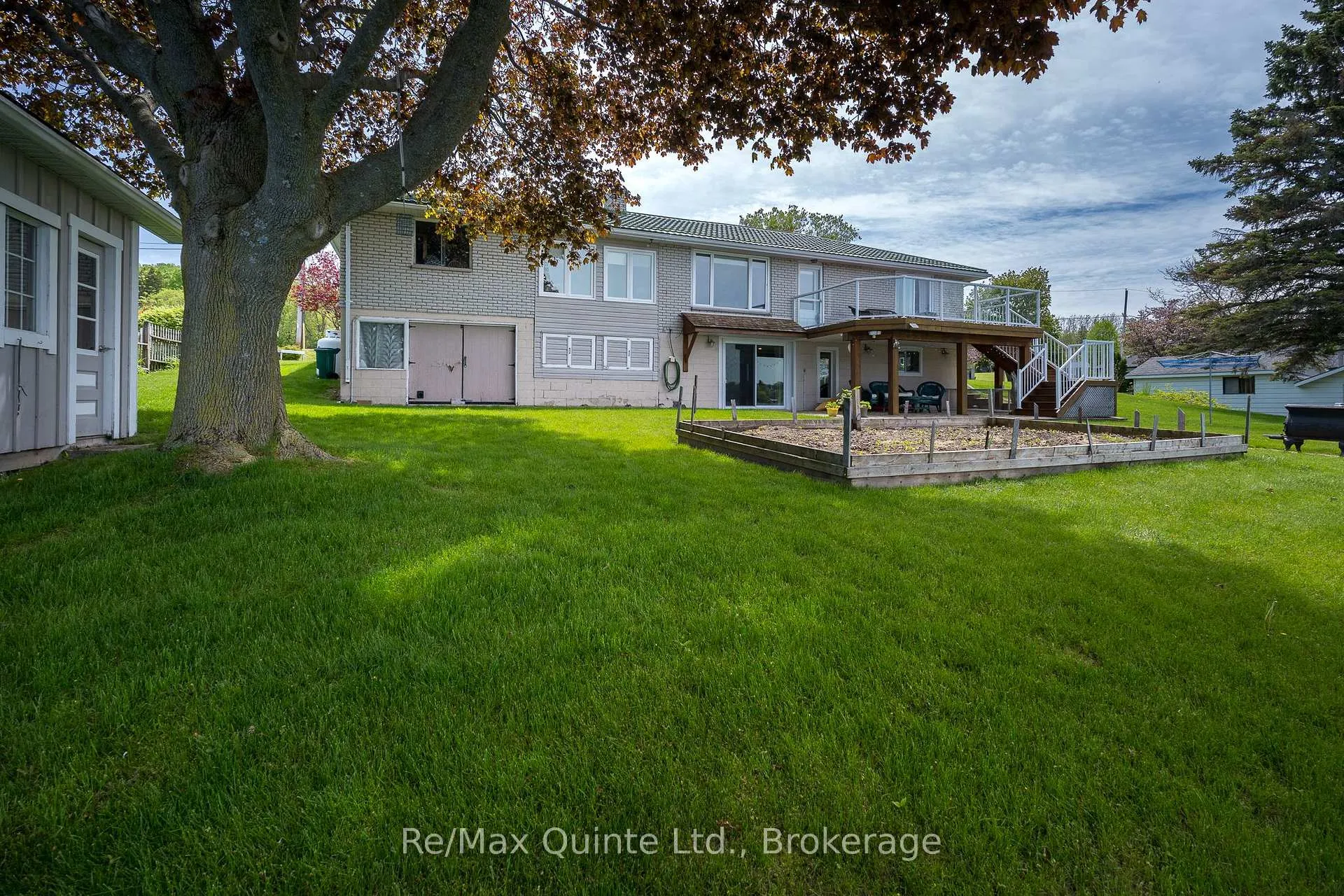 Photo 33 of 54 Cedar Lane, Prince Edward County, Hallowell Ward — HOMEH