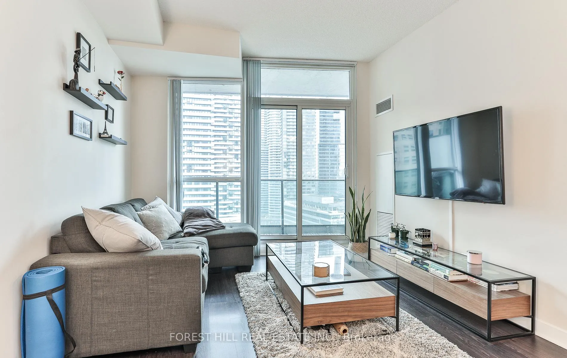 Photo 1 of Unit 2102, 33 Bay Street, Toronto, Waterfront Communities — HOMEH