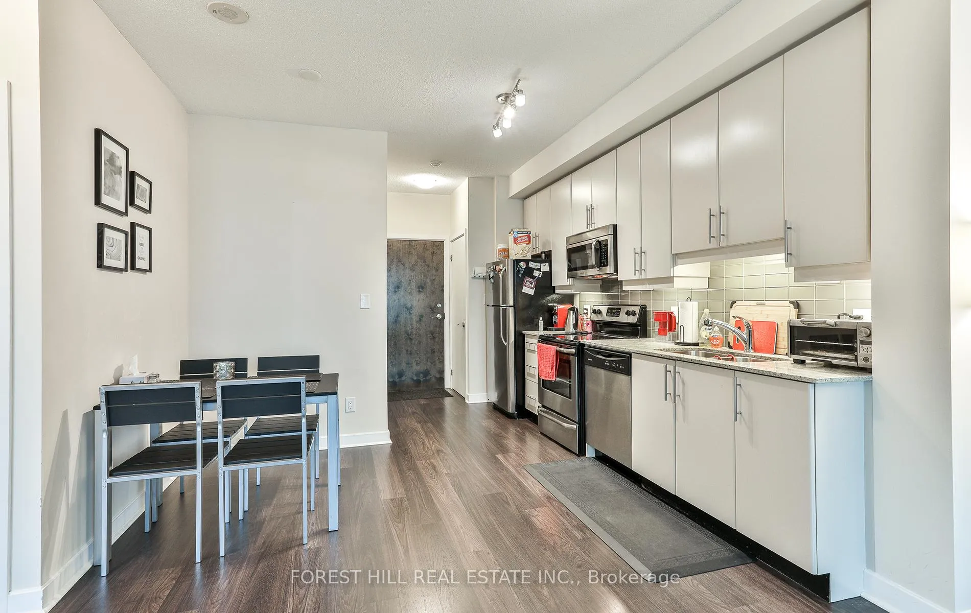 Photo 4 of Unit 2102, 33 Bay Street, Toronto, Waterfront Communities — HOMEH