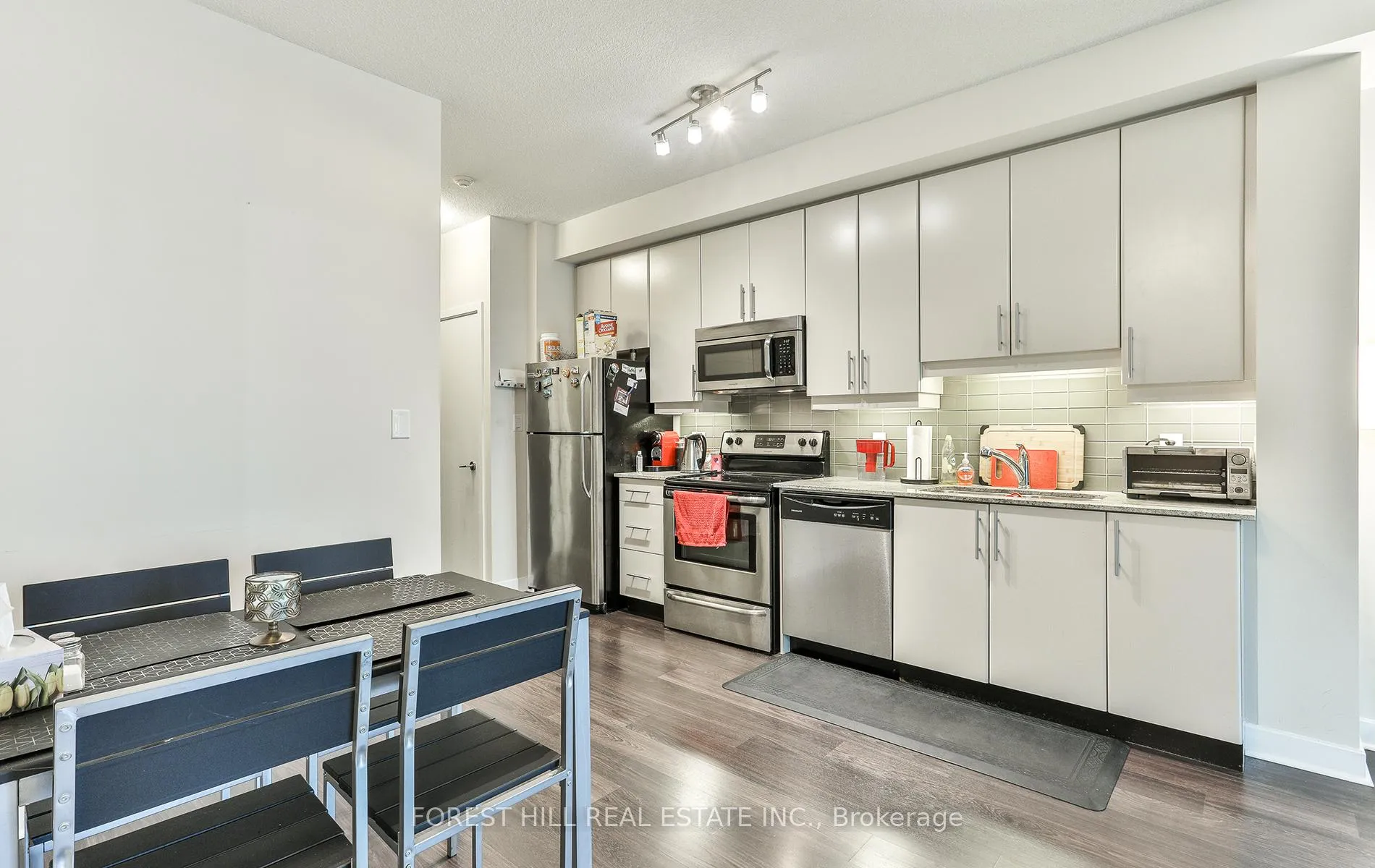 Photo 7 of Unit 2102, 33 Bay Street, Toronto, Waterfront Communities — HOMEH