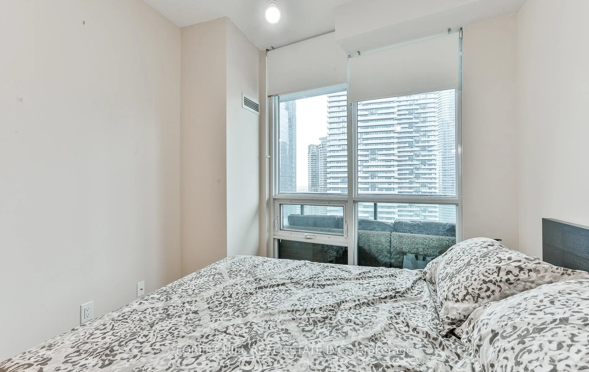 Photo 12 of Unit 2102, 33 Bay Street, Toronto, Waterfront Communities — HOMEH