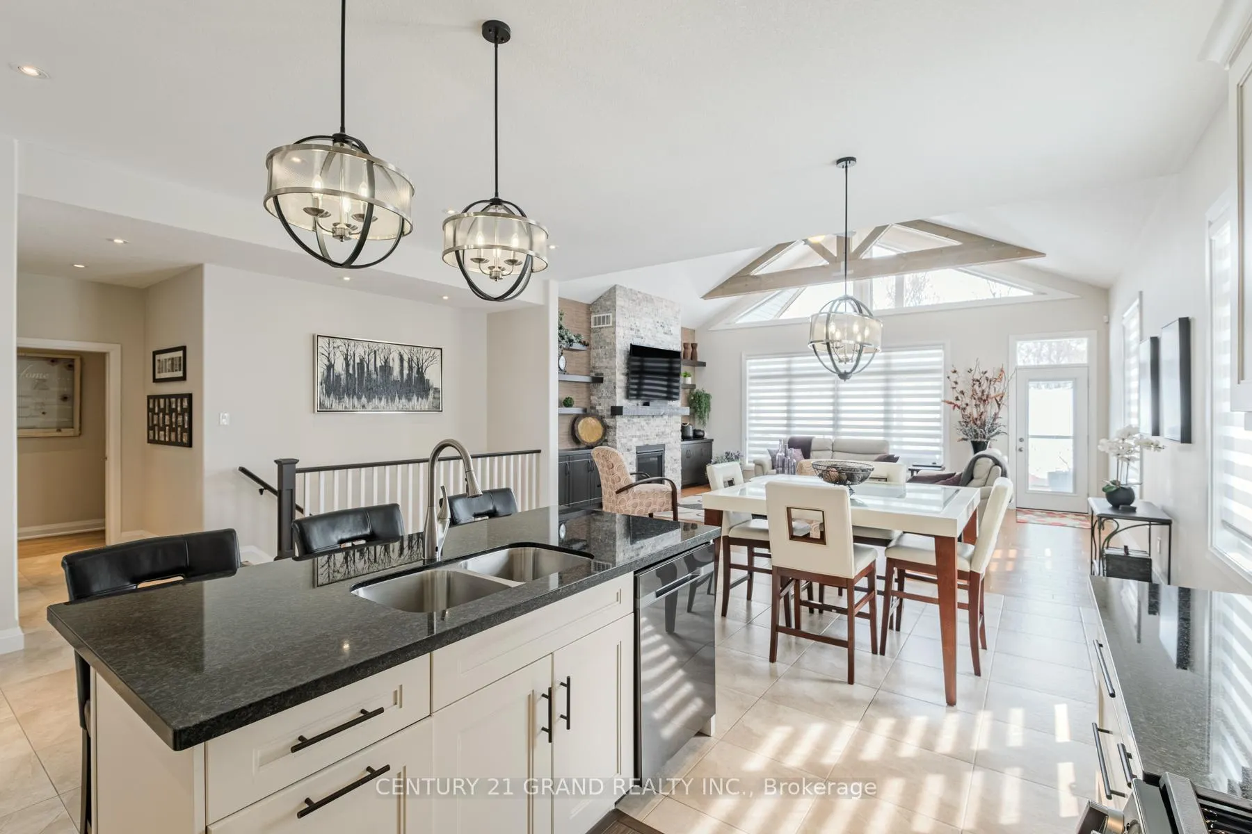 Photo 11 of 5 Moore Boulevard, Brantford, Empire South — HOMEH