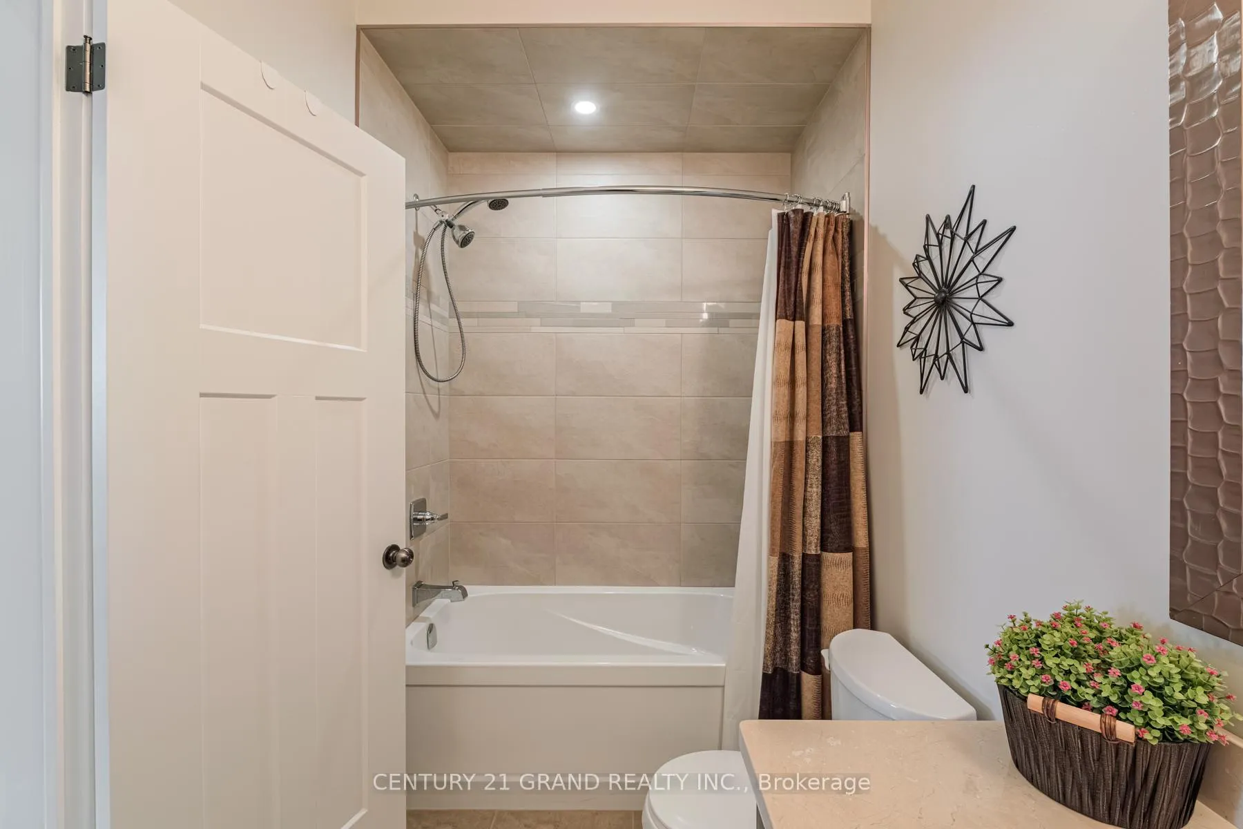 Photo 20 of 5 Moore Boulevard, Brantford, Empire South — HOMEH