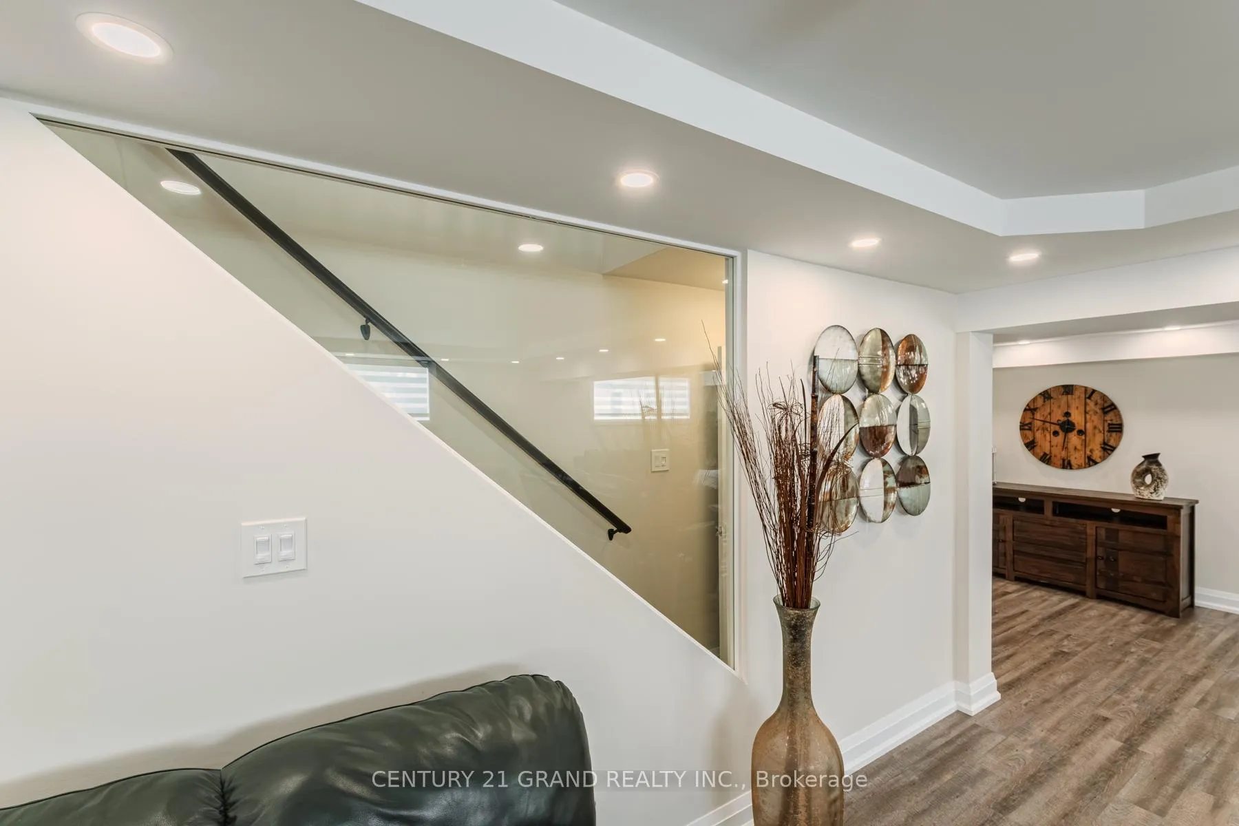 Photo 32 of 5 Moore Boulevard, Brantford, Empire South — HOMEH