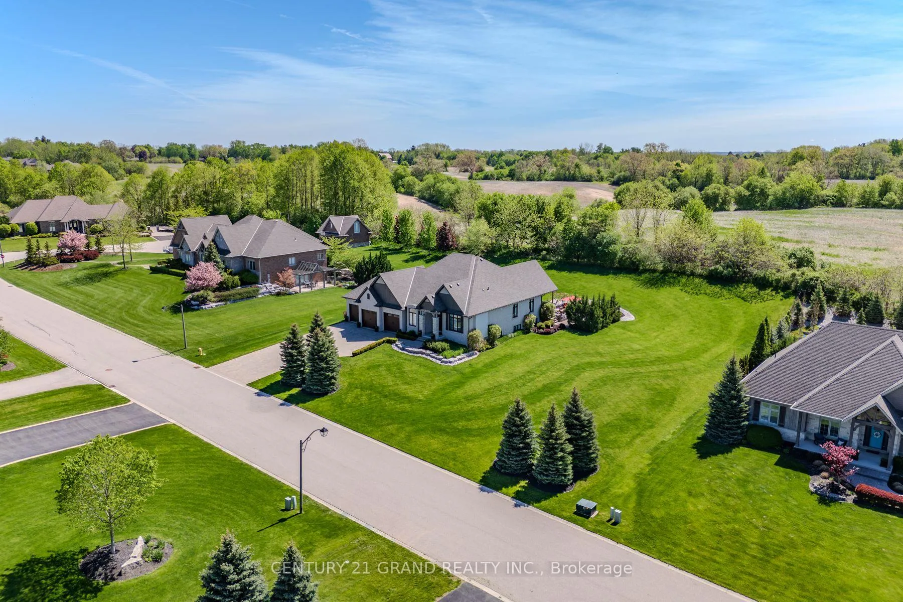 Photo 46 of 5 Moore Boulevard, Brantford, Empire South — HOMEH