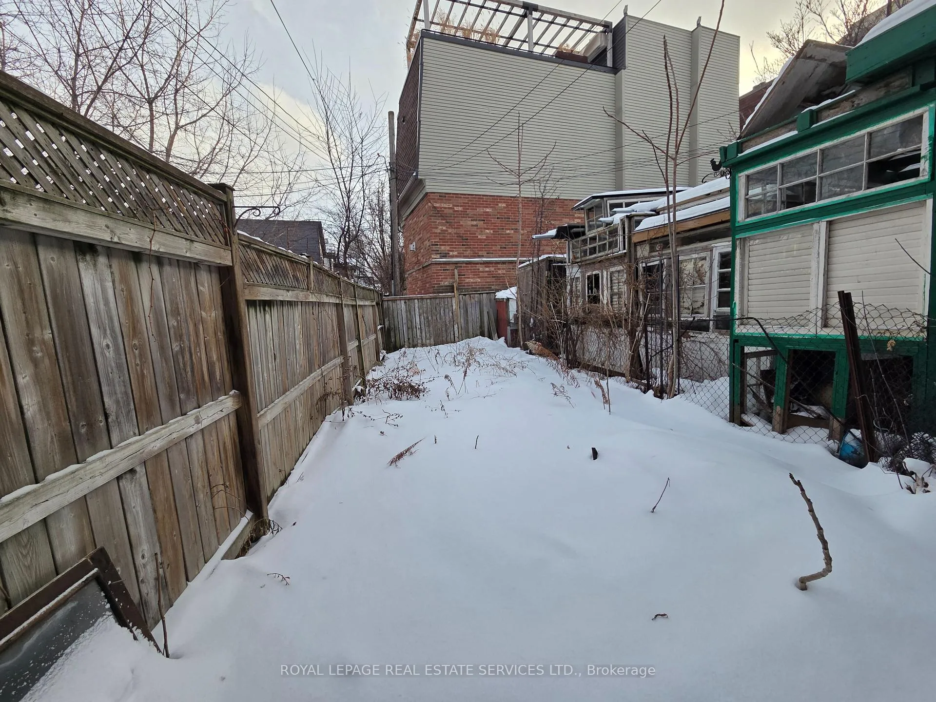 Photo 8 of Unit Main, 457 Queen Street E, Toronto, Moss Park — HOMEH