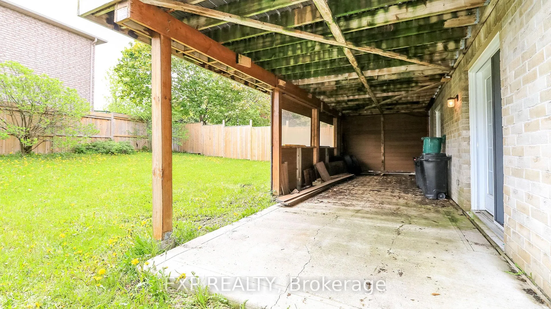 Photo 8 of 125 Jessica Drive, Barrie, Painswick South — HOMEH