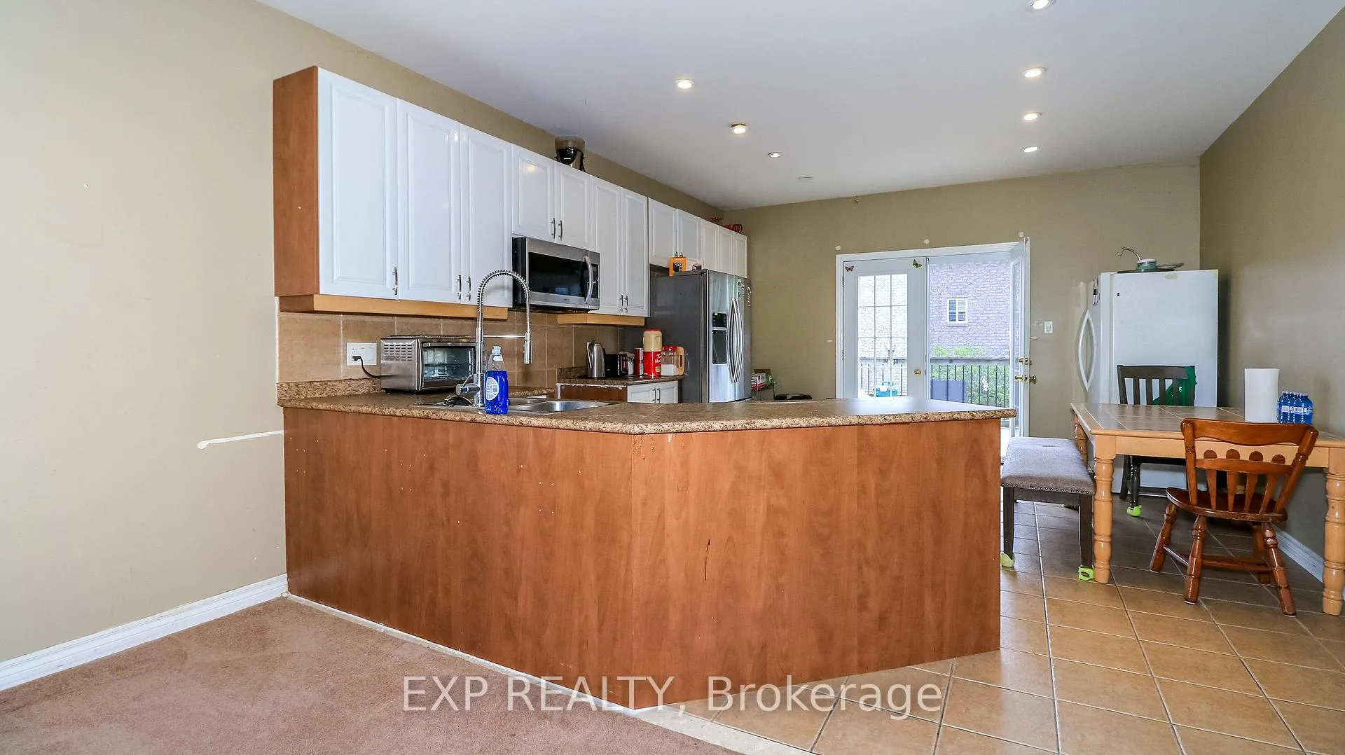 Photo 29 of 125 Jessica Drive, Barrie, Painswick South — HOMEH