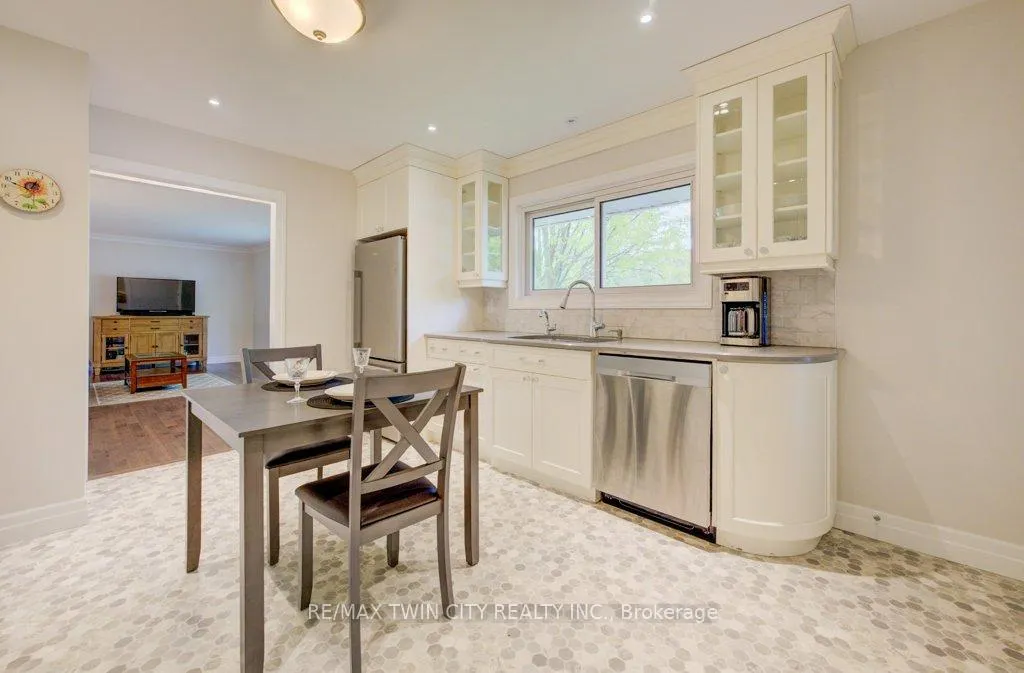 Photo 7 of 196 Lourdes Street, Waterloo — HOMEH