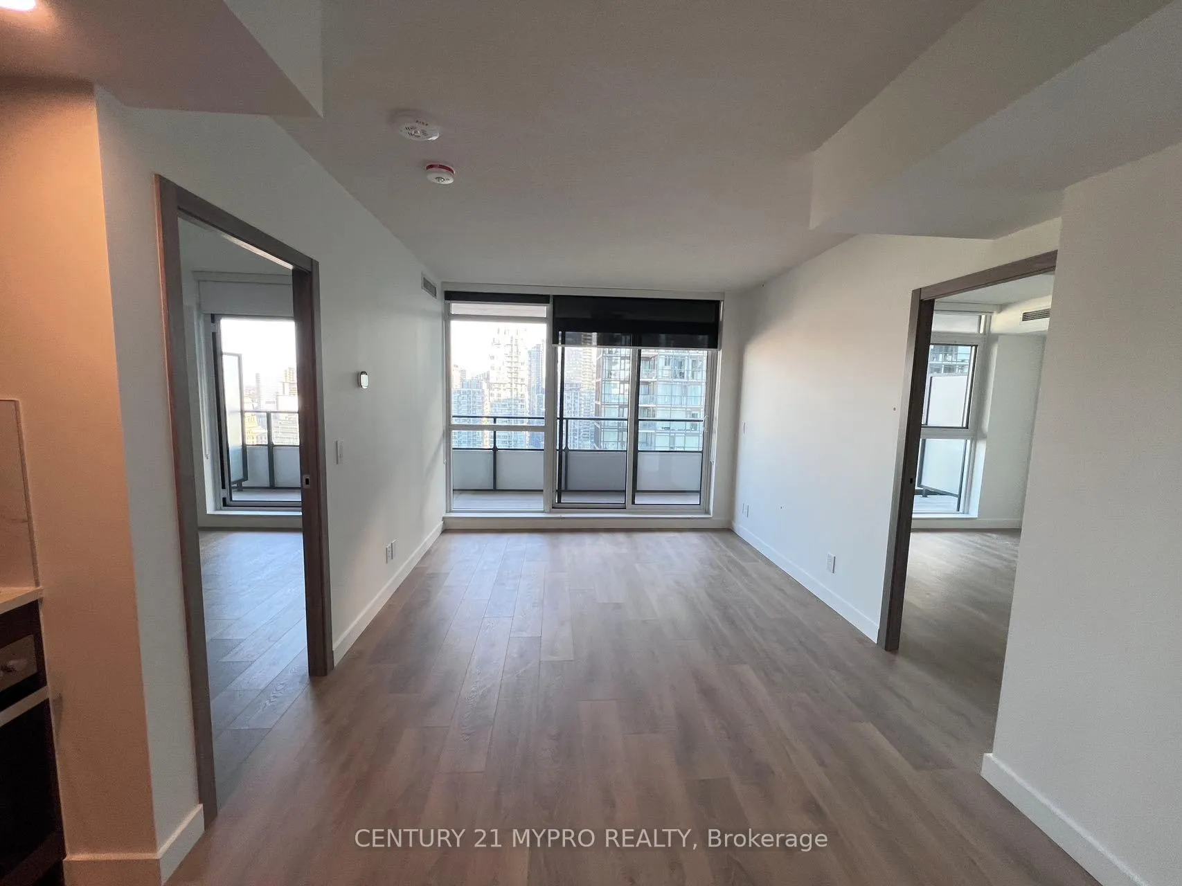 Photo 2 of Unit 3905, 38 Widmer Street, Toronto, Waterfront Communities — HOMEH