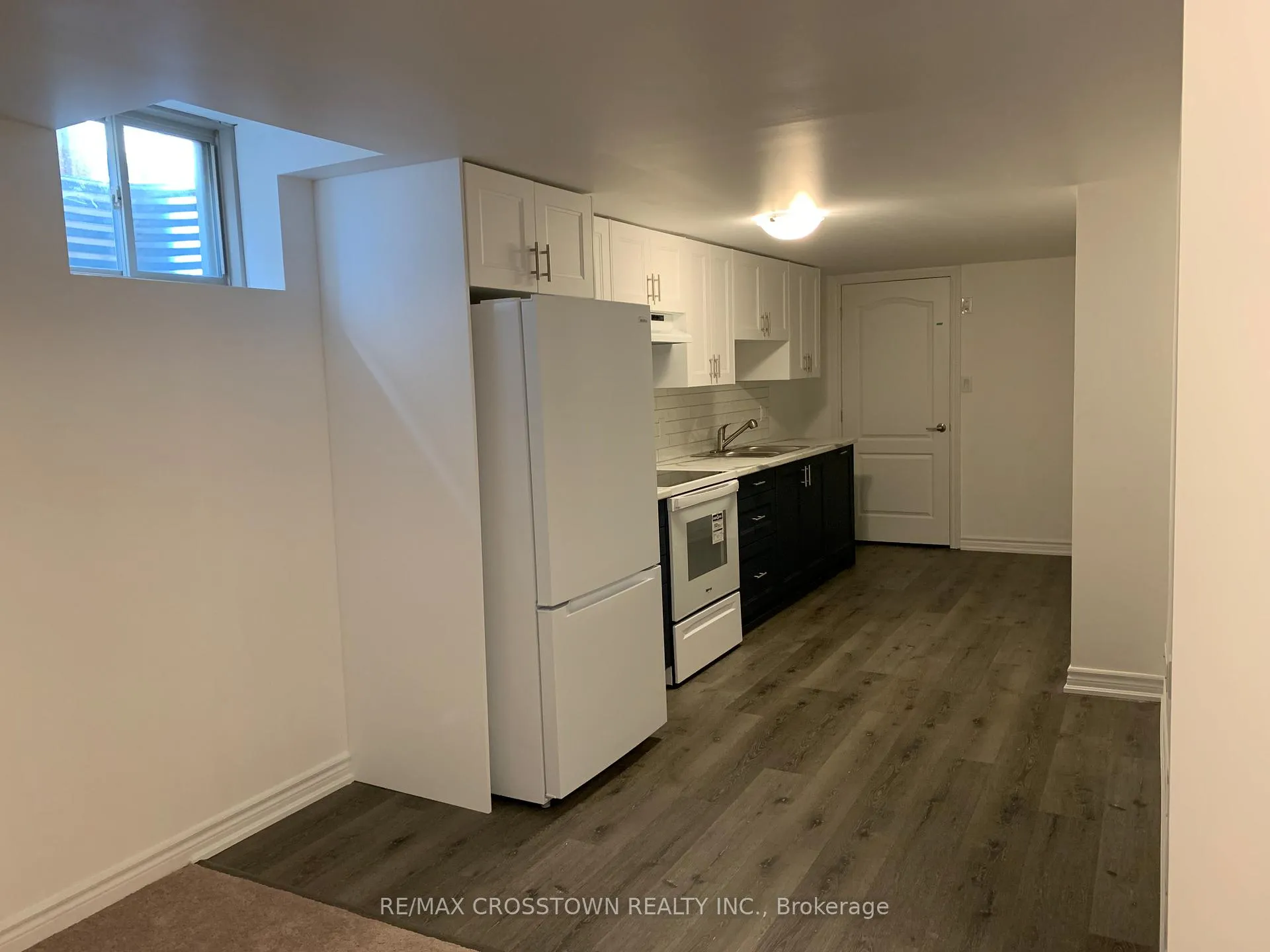 Photo 5 of Unit Bsmt, 72 Mabern Street, Barrie, Rural Barrie Southwest — HOMEH